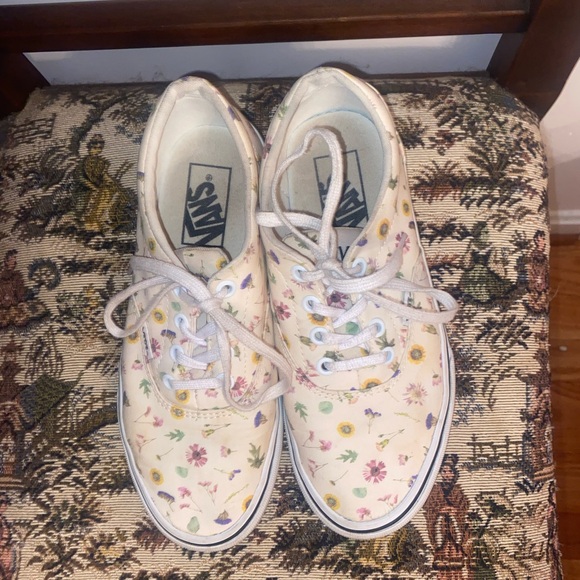 Vans Women’s Doheny Low Rise Canvas Sneakers, sz 6.5 - Picture 12 of 15
